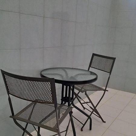 Ferienwohnung Il Borgo Antico - Torre A Mare Exterior foto