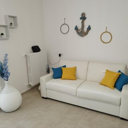 Ferienwohnung Il Borgo Antico - Torre A Mare Exterior foto